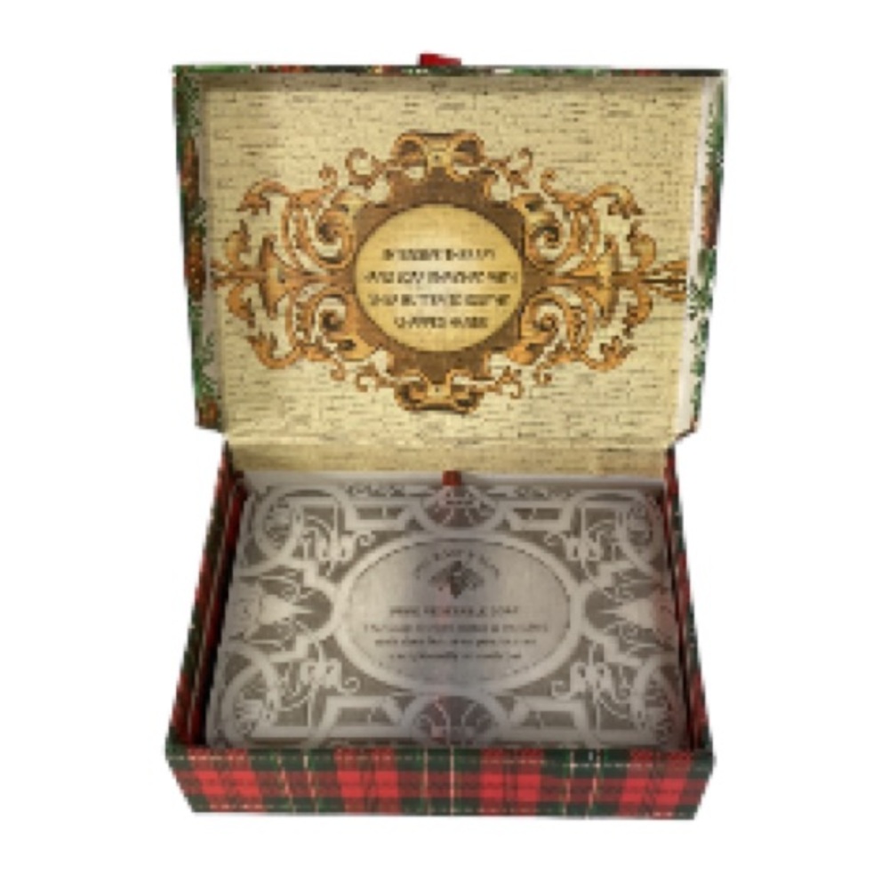 CHRISTMAS TREE Shea Butter Hand Soap Bars by Michel NEW Gift Set of 2